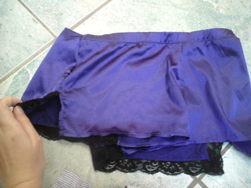 Pyjashort en satin violet NEUF 4