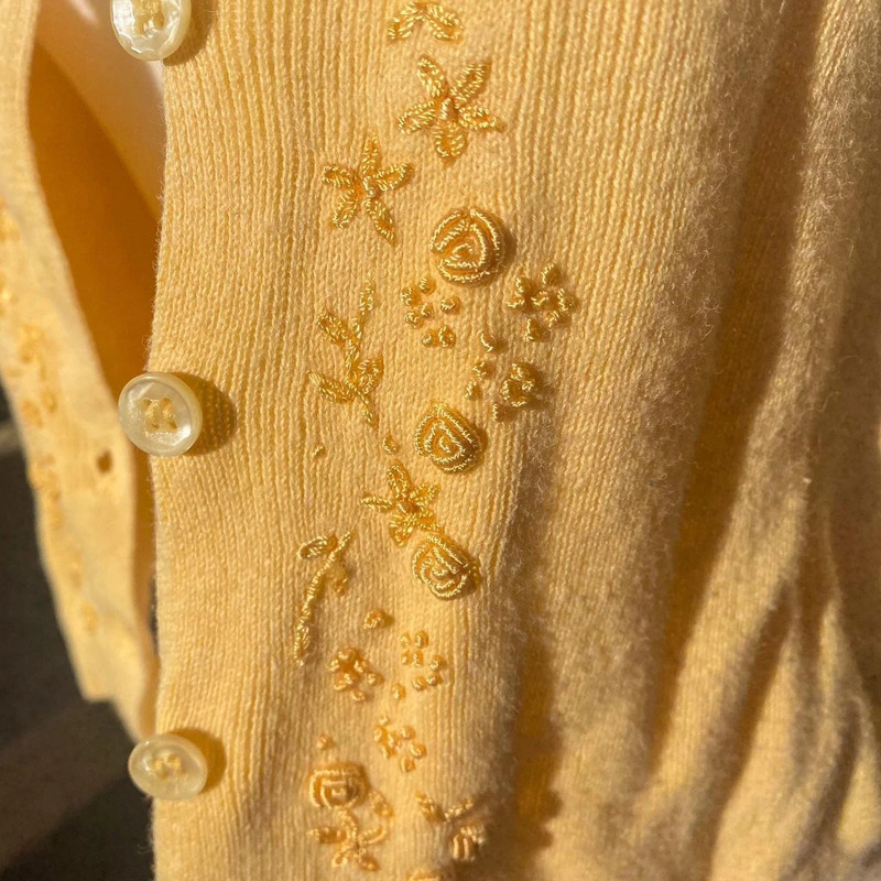 Pastel yellow cardigan 4