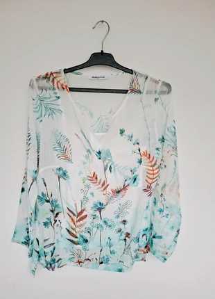 Blouse manches longues fluide blanche à motif feuillage Christine Laure Taille 1 / 36 / S, marca: Christine Laure, estado: Muito bom, tamanho: S / 36 / 8, €6.00, €7.00 inclui Proteção do Comprador