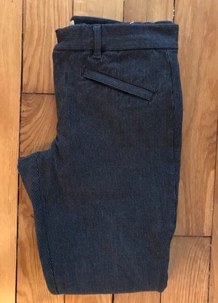 Pantalon 7/8eme bleu rayé Gap taille 36/38, marque: GAP, état: Bon état, taille: S / 36 / 8, 8,00 €, 9,10 € Protection acheteurs incluse