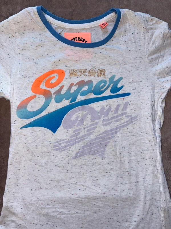 T-shirt femme Superdry taille S coloré en bon état - photo numéro 4