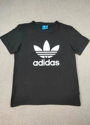 T-shirt Adidas noir logo Trefoil blanc imprimé | Taille M Femme, brand: adidas, condizioni: Ottime, taglia: M / IT 42 / EU 38, €6.00, €7.00 include la Protezione acquisti Pro