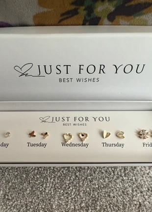 5 pairs of synthetic zirconia gold plated earrings new - gift boxed, condition: New without tags, £10.99, £12.24 includes Buyer Protection Pro