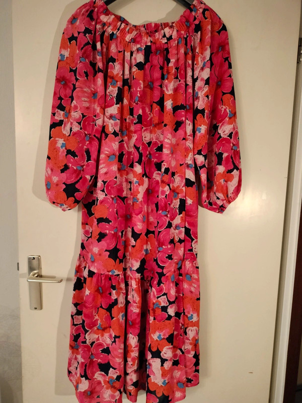 Chiffonjurk bloemen 1