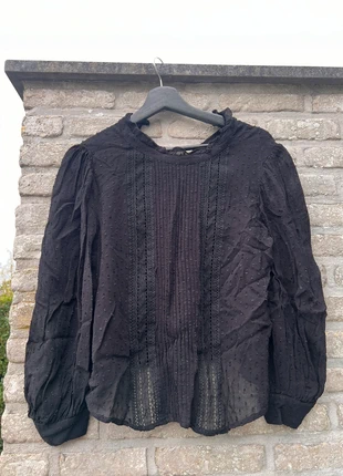 Zwarte blouse, marque: Zara, état: Neuf sans étiquette, taille: XS / 34 / 6, 6,00 €, 7,00 € Protection acheteurs incluse