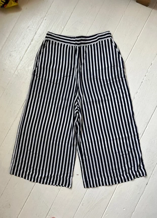 Culotte black & white stripped trousers.  Small, brand: Libertine Libertine, condition: Very good, size: S / 8, £15.00, £16.45 includes Buyer Protection