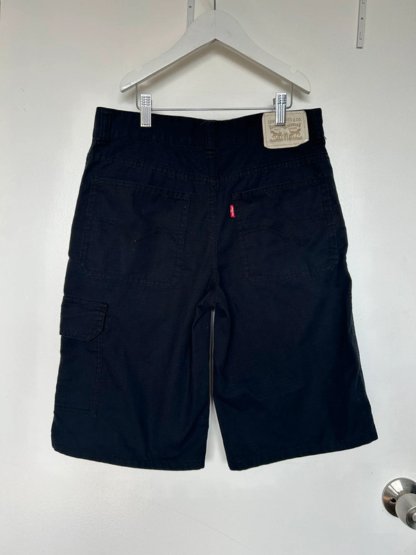 Levi’s navy blue long shorts 3