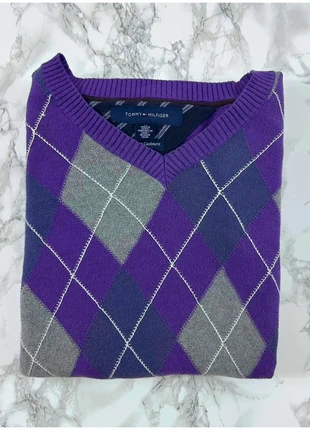 Pull Tommy Hilfiger Violet / Col V / Logo brodé / Taille M Homme, marke: Tommy Hilfiger, zustand: Sehr gut, größe: M, 23,00 €, 24,85 € inklusive Vinted-Käuferschutz