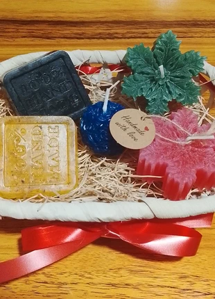 Cesta de jabones y velas artesanales hechas a mano, marca: hand made, estado: Nuevo con etiquetas, 6,00 €, 7,00 € Protección al comprador incluida