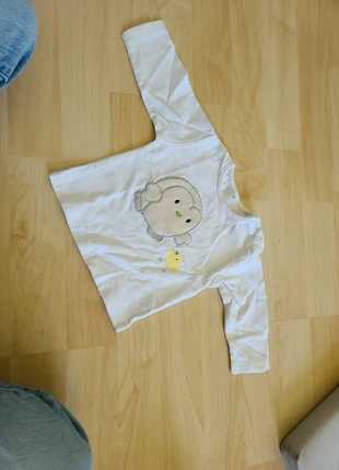 T-shirt , marca: Zeeman, estado: Muy bueno, tamaño: 3-6 meses / 62 cm, 1,00 €, 1,75 € Protección al comprador incluida