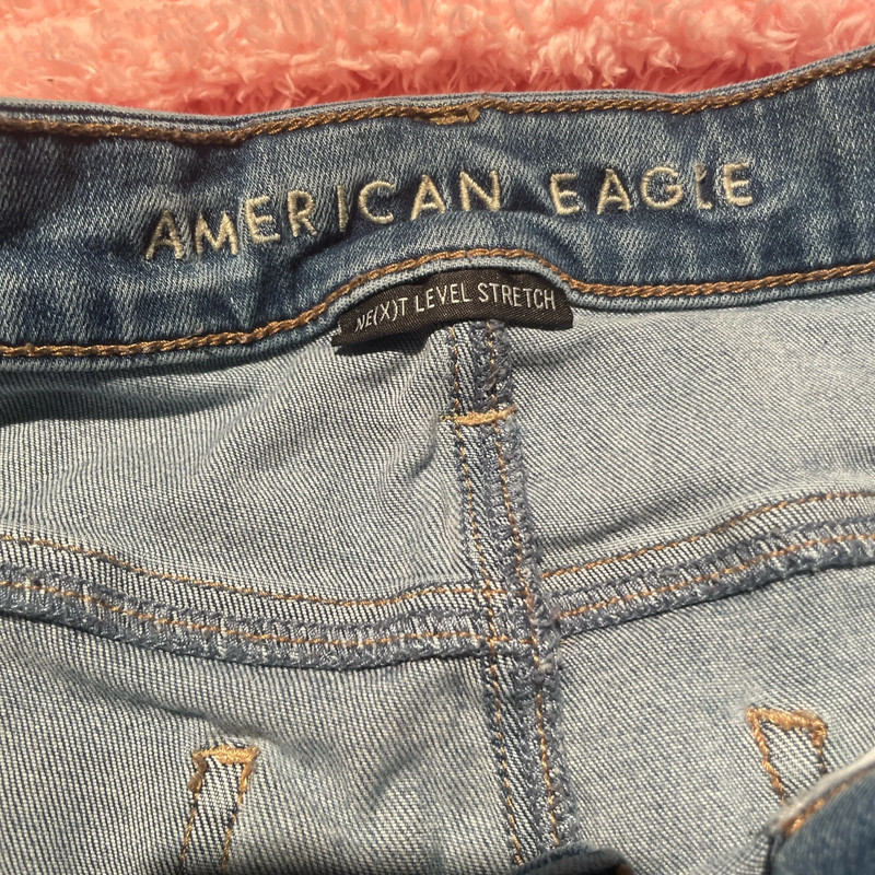 American eagle skinny ripped jeans 3