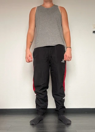 Pantalon de jogging noir et rouge Le coq sportif homme, brand: Le Coq Sportif, condition: Very good, size: L, €5.00, €5.95 includes Buyer Protection