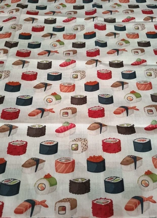 Tissu sushis, marque: TISSU, état: Très bon état, 10,00 €, 11,20 € Protection acheteurs (Pro) incluse