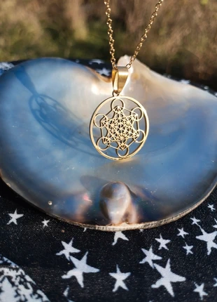 Chaîne Doré Pendentif Cube De Metatron en Acier Inoxydable Symbole Géométrie Sacré Spirituel, marca: Mystic, estado: Muito bom, €11.50, €12.78 inclui Proteção do Comprador Pro