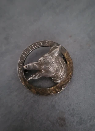 Insigne 168 eme régiment d’infanterie de forteresse Le Loups du Bois Le Prêtre, condition: Very good, €25.00, €26.95 includes Buyer Protection