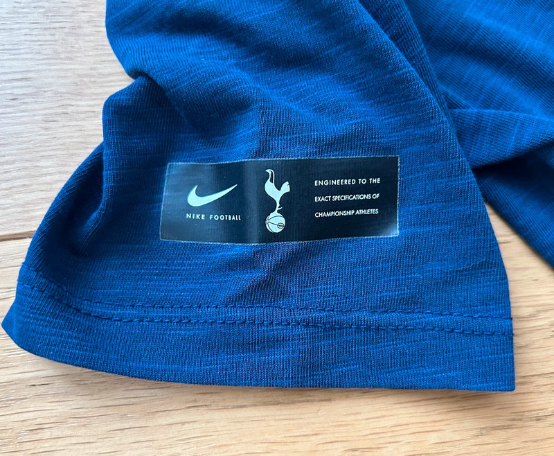 T-shirt Nike Spurs taille S 3