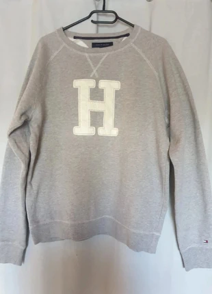 Sweat Col rond taille L gris Tommy Hilfiger, marque: Tommy Hilfiger, état: Bon état, taille: L, 28,00 €, 30,10 € Protection acheteurs incluse