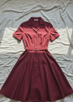 Robe vintage coton rouge bordeaux boutonnée cintrée Rockabilly, marque: Élégance rétro, état: Très bon état, taille: L / 40 / 12, 49,99 €, 53,19 € Protection acheteurs incluse