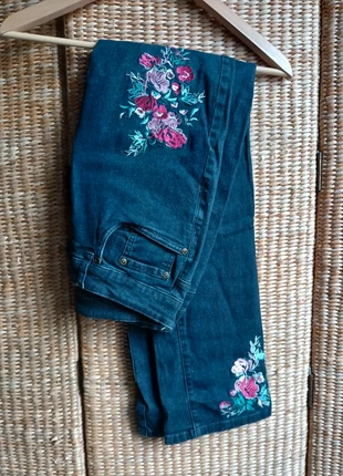 Jean à broderies fleuries ° Vintage Blancheporte | Bohème | Hippie °, marque: Hippie, état: Bon état, taille: L / 40 / 12, 5,00 €, 5,95 € Protection acheteurs incluse