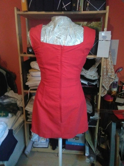 Petite robe rouge 2