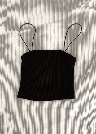 Bandeau cotelé noir H&M (xs,34), marque: H&M, état: Neuf sans étiquette, taille: XS / 34 / 6, 3,00 €, 3,85 € Protection acheteurs incluse