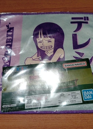 Serviette One Piece Nico Robin, marque: Ichiban Kuji, état: Neuf avec étiquette, 4,00 €, 4,90 € Protection acheteurs incluse
