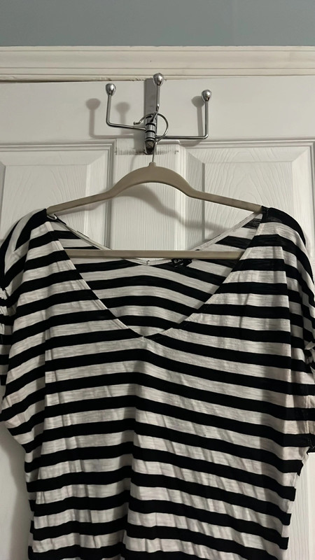 Express double V black and white striped Short Sleeved Shirt 2