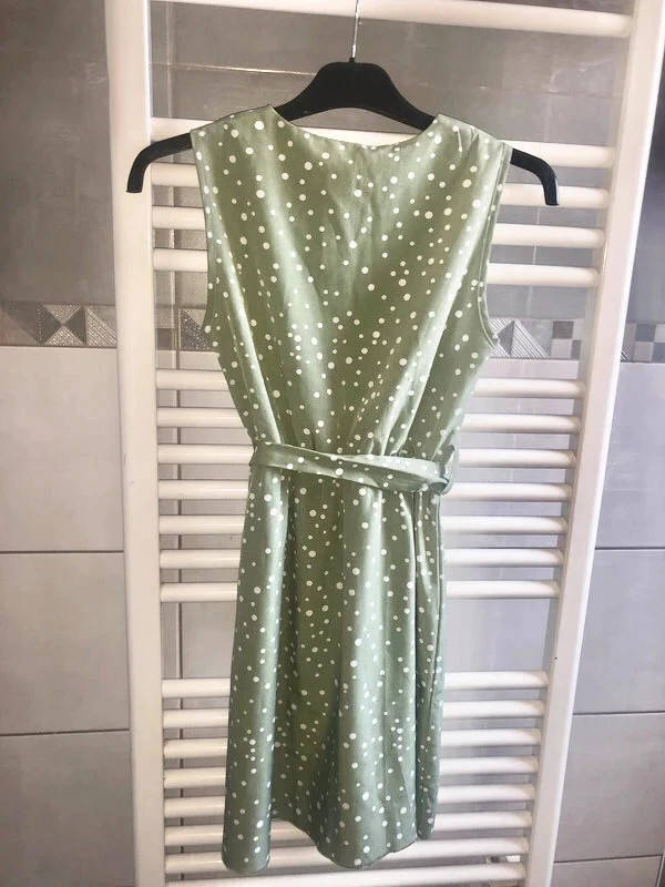 Robe Shein taille XS en tbe à 7 euros 3