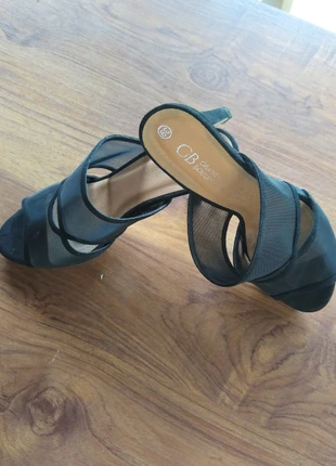 Chaussure ouverte noire été, marke: GRANDS BOULEVARDS, zustand: Sehr gut, größe: 39, 6,00 €, 7,00 € inklusive Vinted-Käuferschutz