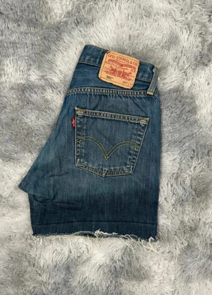 Short en Jean Levi's 501 Bleu Marine W30 SH106, marque: Levi's, état: Très bon état, taille: L / 40 / 12, 16,00 €, 17,50 € Protection acheteurs (Pro) incluse