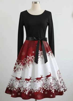 Robe Longue de Noël Élégante – Hiver / Féérique / Chic Festif / Rouge & Noir, marque: Atelier Lysandra, état: Très bon état, taille: M / 38 / 10, 49,90 €, 53,10 € Protection acheteurs (Pro) incluse