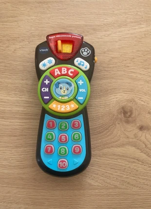 Télécommande parlante pour enfant avec piles déjà incluses, brand: VTech, condition: New without tags, size: 18-24 months / 86 cm, €5.00, €5.95 includes Buyer Protection