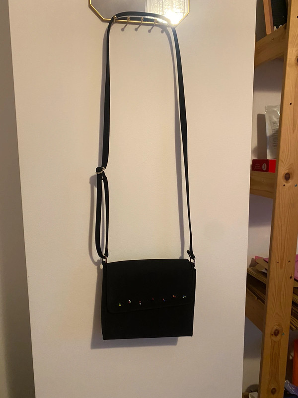 Black body cross body vintage Y2k bag with beads - Vinted