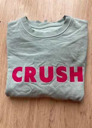 Sweat Crush vert et rose, marque: Crush le podcast, état: Bon état, taille: M / 38 / 10, 10,00 €, 11,20 € Protection acheteurs incluse