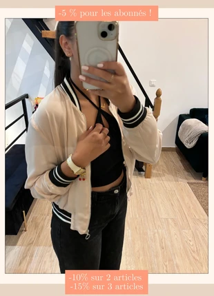 Bombers Bershka L, marke: Bershka, zustand: Gut, größe: L / 40 / 12, 8,00 €, 9,10 € inklusive Vinted-Käuferschutz