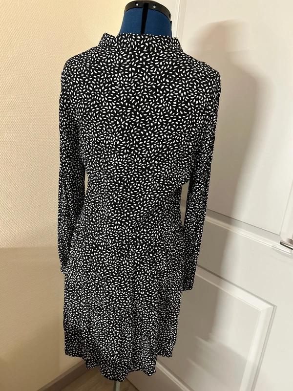 Robe shein - photo numéro 2