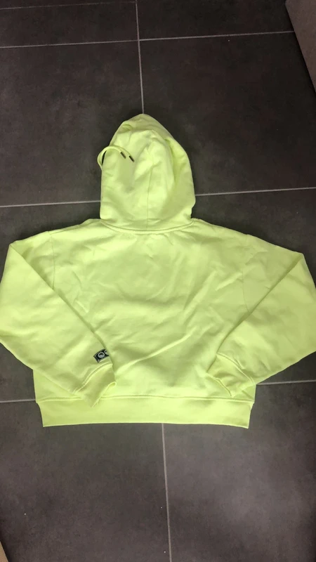 Pull capuche - photo numéro 4