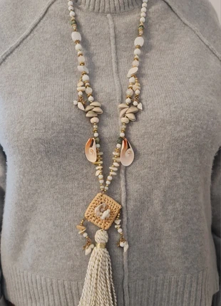 Collier fantaisie coquillages, marque: Fantaisie, état: Très bon état, 6,00 €, 7,00 € Protection acheteurs incluse