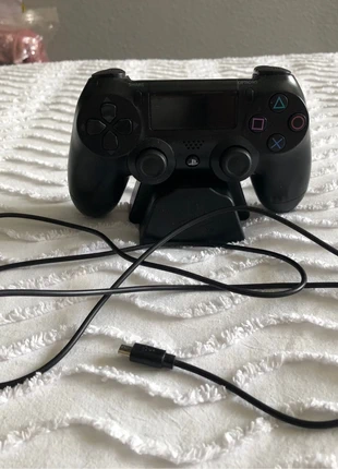 PlayStation controller alarm clock, brand: PlayStation, condition: Very good, £3.00, £3.85 includes Buyer Protection