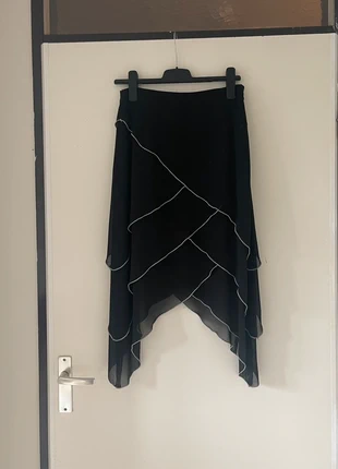 Prachtige elegante rok, merk: geen idee, staat: Heel goed, maat: L / 40 / 12, € 6,00, € 7,00 inclusief Kopersbescherming