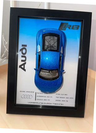 Voiture miniature Audi R8, état: Neuf sans étiquette, 29,80 €, 31,99 € Protection acheteurs incluse