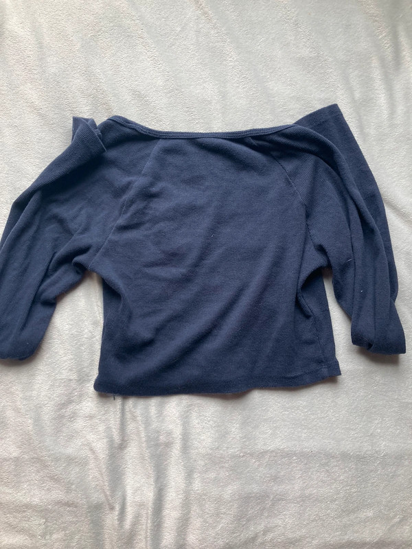 Navy long sleeve crop top 4