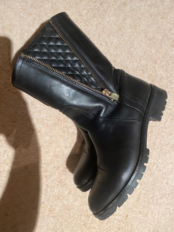 Massimo dutti deals biker boots