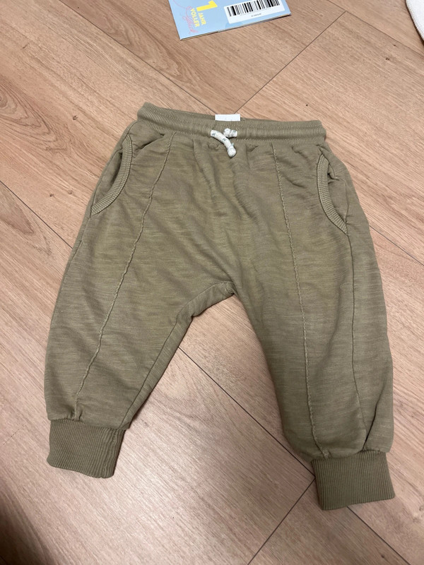 Jogginghose ZARA gr.86 sehr guter Zustand