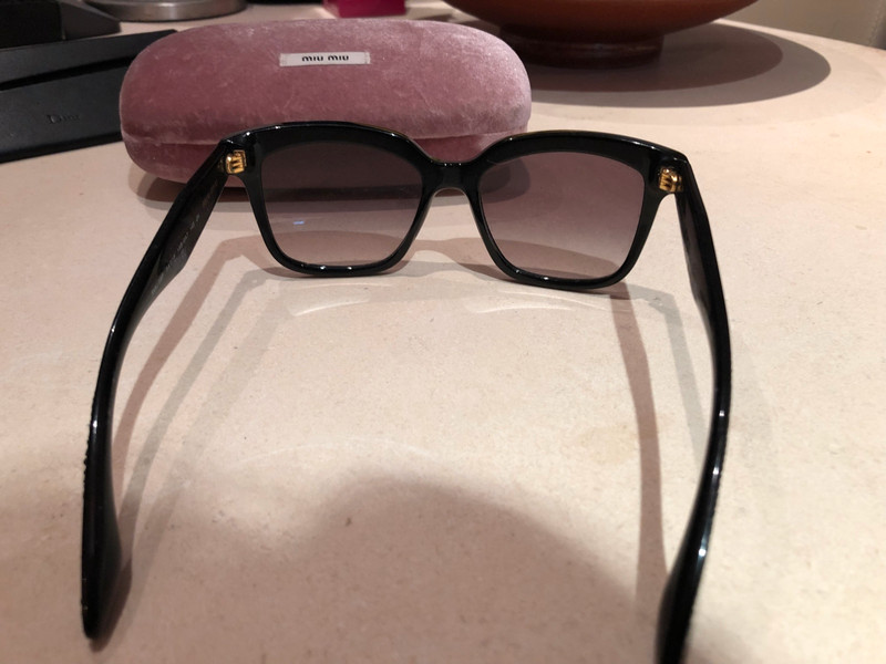 Lunettes de soleil miu miu Vinted