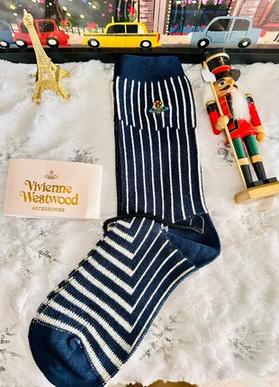 Chaussettes Vivienne Westwood 100% coton – Rayures bleu marine blanc Édition japonaise exclusive, brand: Vivienne Westwood, condition: Very good, size: One size, €12.00, €13.30 includes Buyer Protection Pro
