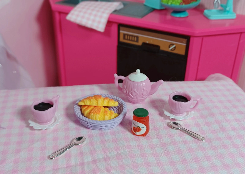 Barbie – Meubles et accessoires – Cuisine 