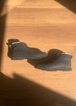 Quiksilver winter boots, merk: Quiksilver, staat: Goed, maat: 43, € 35,00, € 37,45 inclusief Kopersbescherming