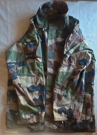 🪖 Veste F2 Camouflage Armée – Taille 89/96 XC (S/M), marque: Armée de Terre, état: Très bon état, taille: S, 10,00 €, 11,20 € Protection acheteurs incluse