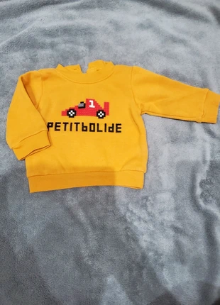 Pull 3 mois, marke: sansnom., zustand: Sehr gut, größe: 3-6 Monate / 62, 2,00 €, 2,80 € inklusive Vinted-Käuferschutz